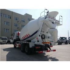 衡阳市重汽牌12方水泥搅拌车液压件与配件选购指南